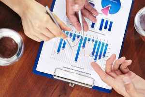 GRE Analytical Writing: Crafting Strong Essays and Argument Analysis, The Analyze an Argument Task