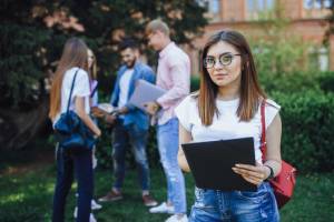 Cracking the Code: Strategies for Excelling in the UKCAT Entrance Exam, Insights from UKCAT Tutors and Mentors